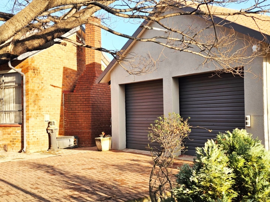 4 Bedroom Property for Sale in Sunset Park Mpumalanga