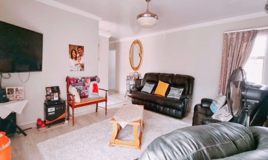 4 Bedroom Property for Sale in Sunset Park Mpumalanga