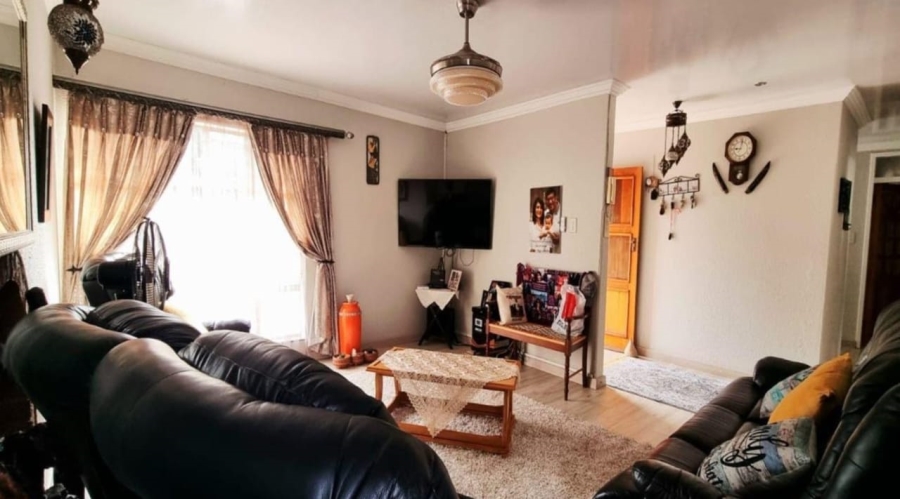 4 Bedroom Property for Sale in Sunset Park Mpumalanga