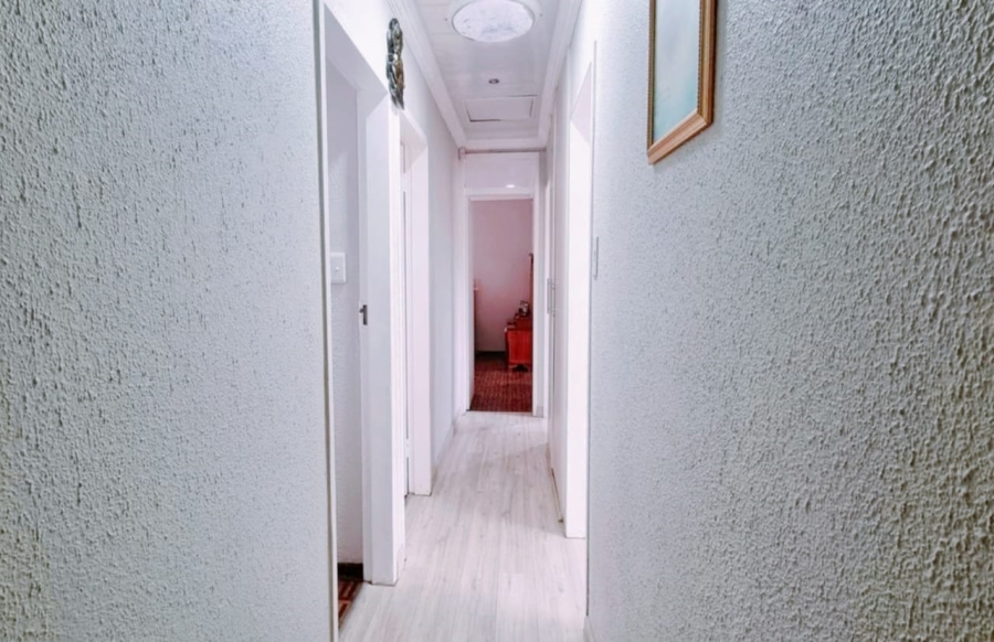 4 Bedroom Property for Sale in Sunset Park Mpumalanga