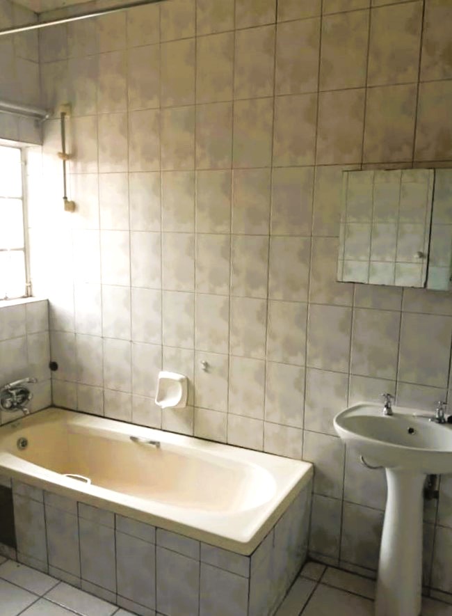 2 Bedroom Property for Sale in Trichardt Mpumalanga