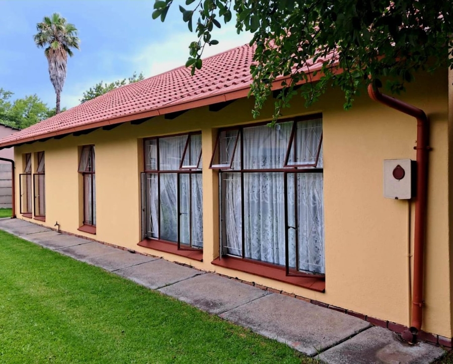 4 Bedroom Property for Sale in Secunda Mpumalanga