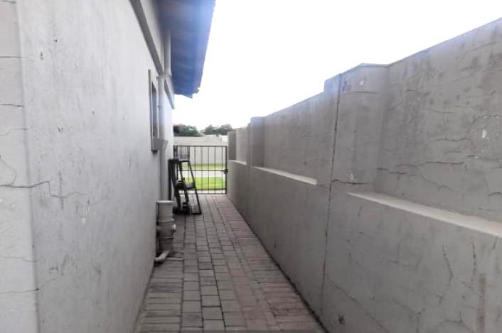 2 Bedroom Property for Sale in Terra Nova Mpumalanga