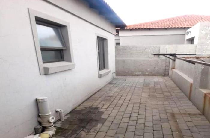 2 Bedroom Property for Sale in Terra Nova Mpumalanga