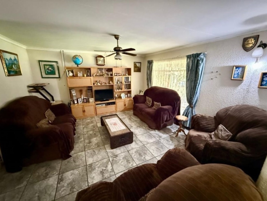4 Bedroom Property for Sale in Secunda Mpumalanga