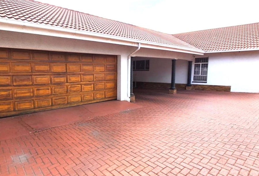 3 Bedroom Property for Sale in Sunset Park Mpumalanga
