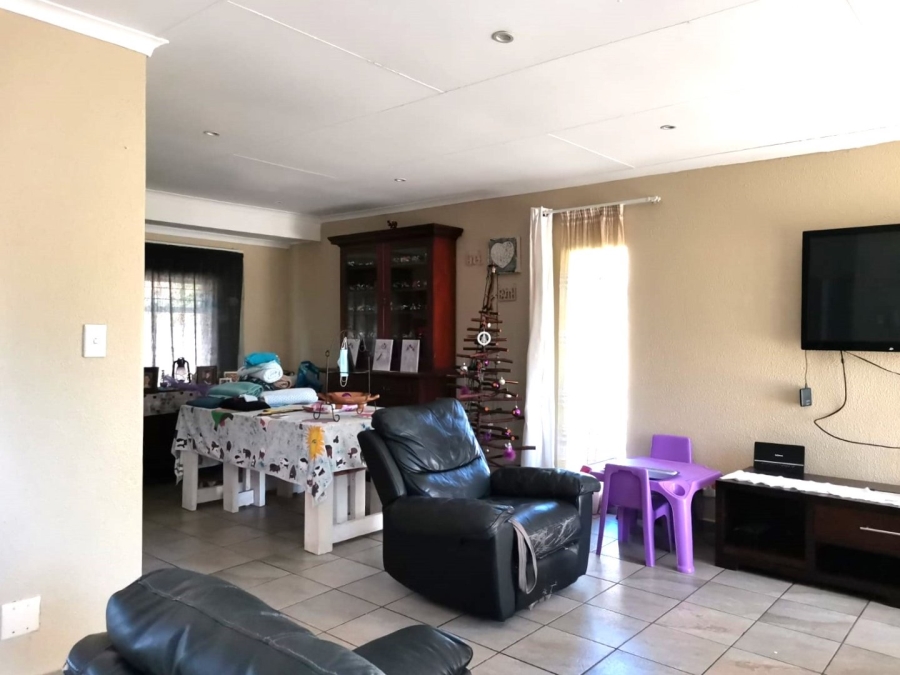 4 Bedroom Property for Sale in Secunda Mpumalanga