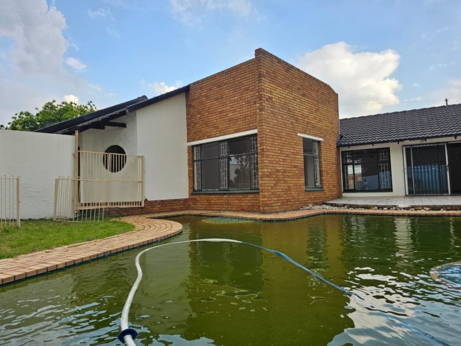 4 Bedroom Property for Sale in Secunda Mpumalanga