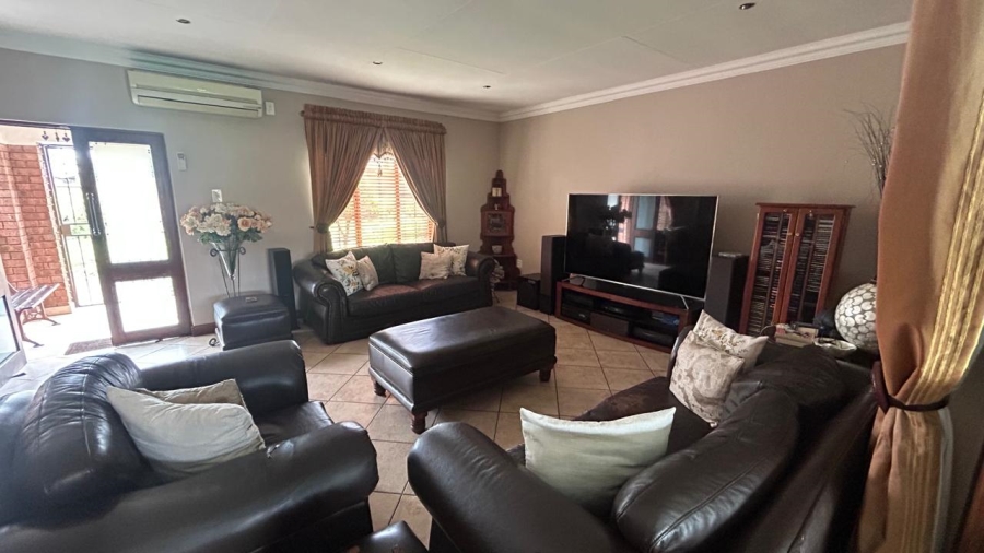 3 Bedroom Property for Sale in Aerorand Mpumalanga