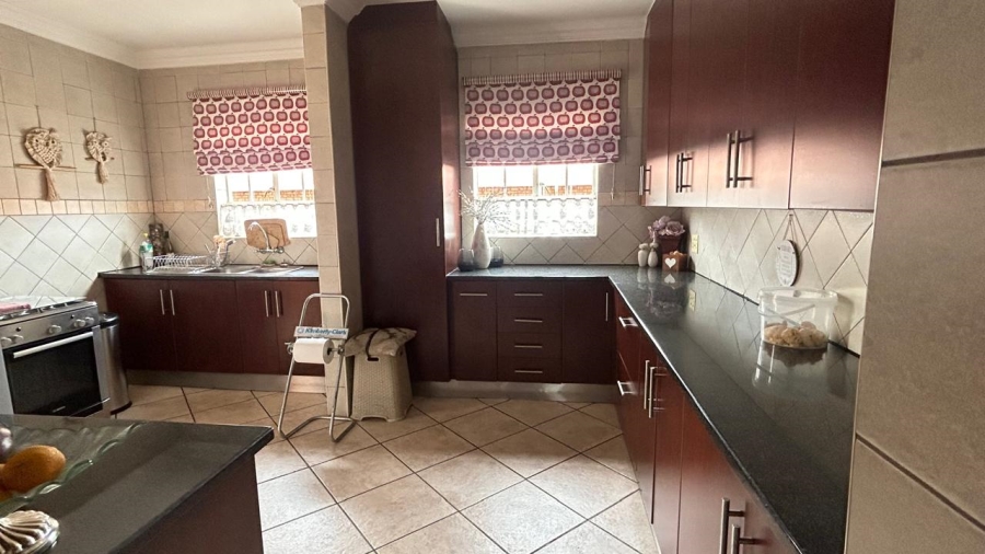 3 Bedroom Property for Sale in Aerorand Mpumalanga