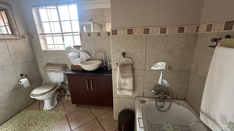 3 Bedroom Property for Sale in Aerorand Mpumalanga