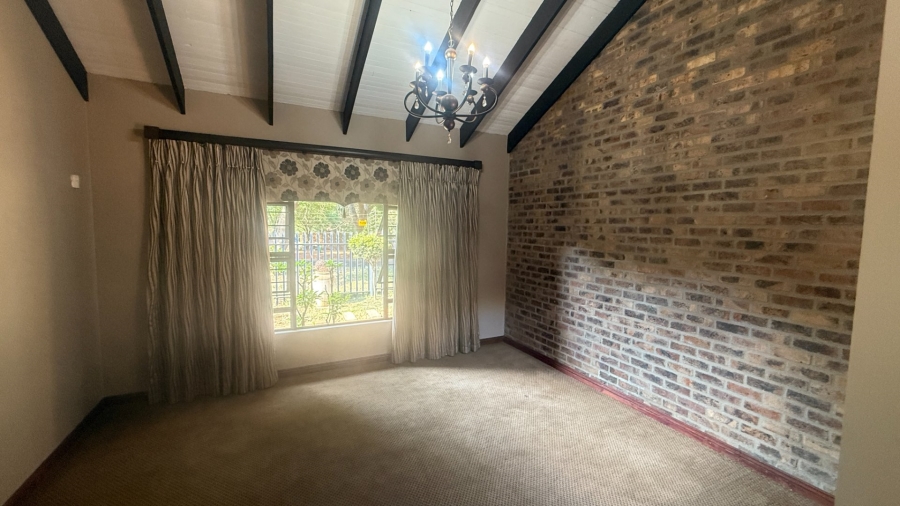 5 Bedroom Property for Sale in Aerorand Mpumalanga