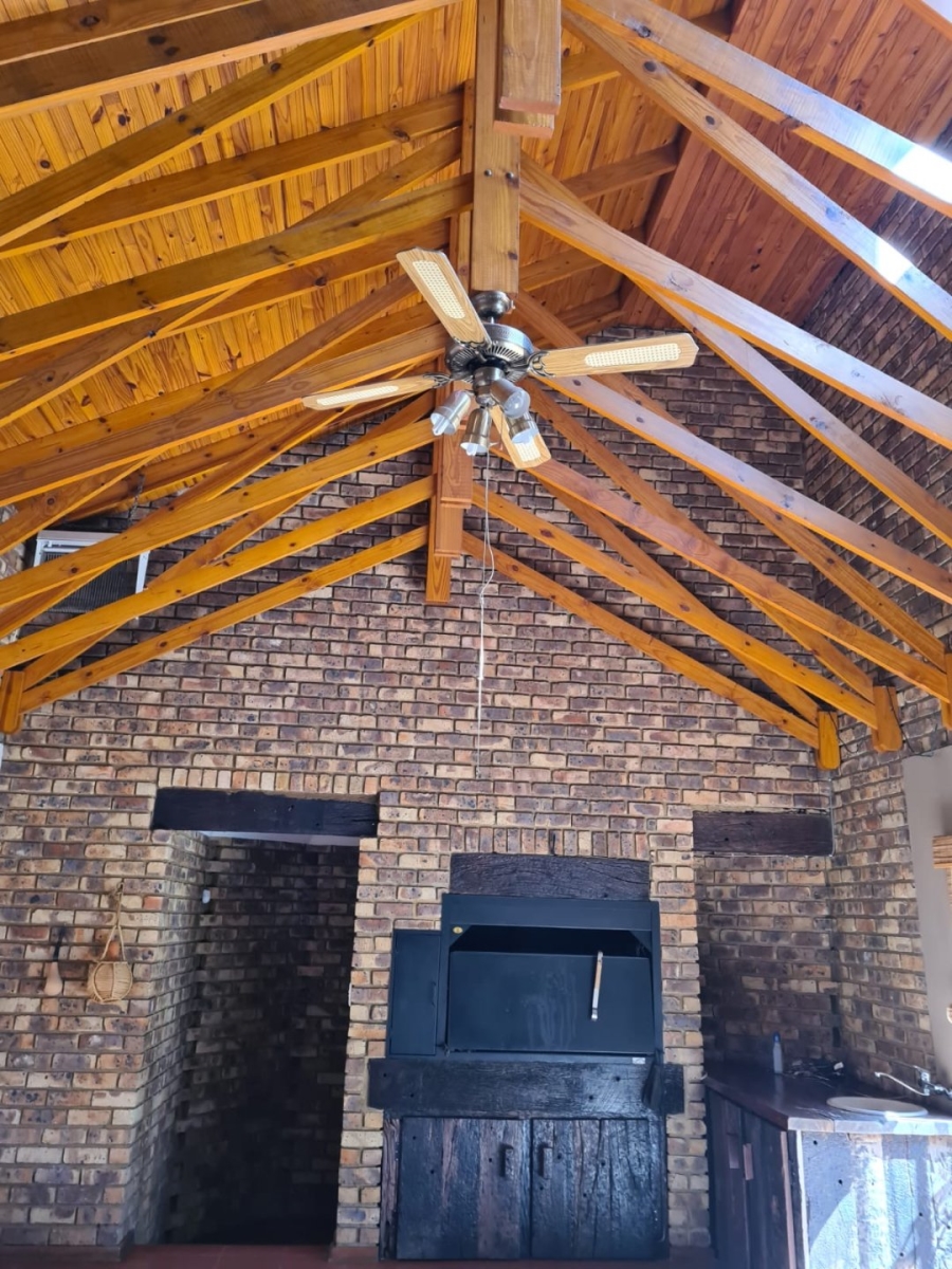 5 Bedroom Property for Sale in Aerorand Mpumalanga