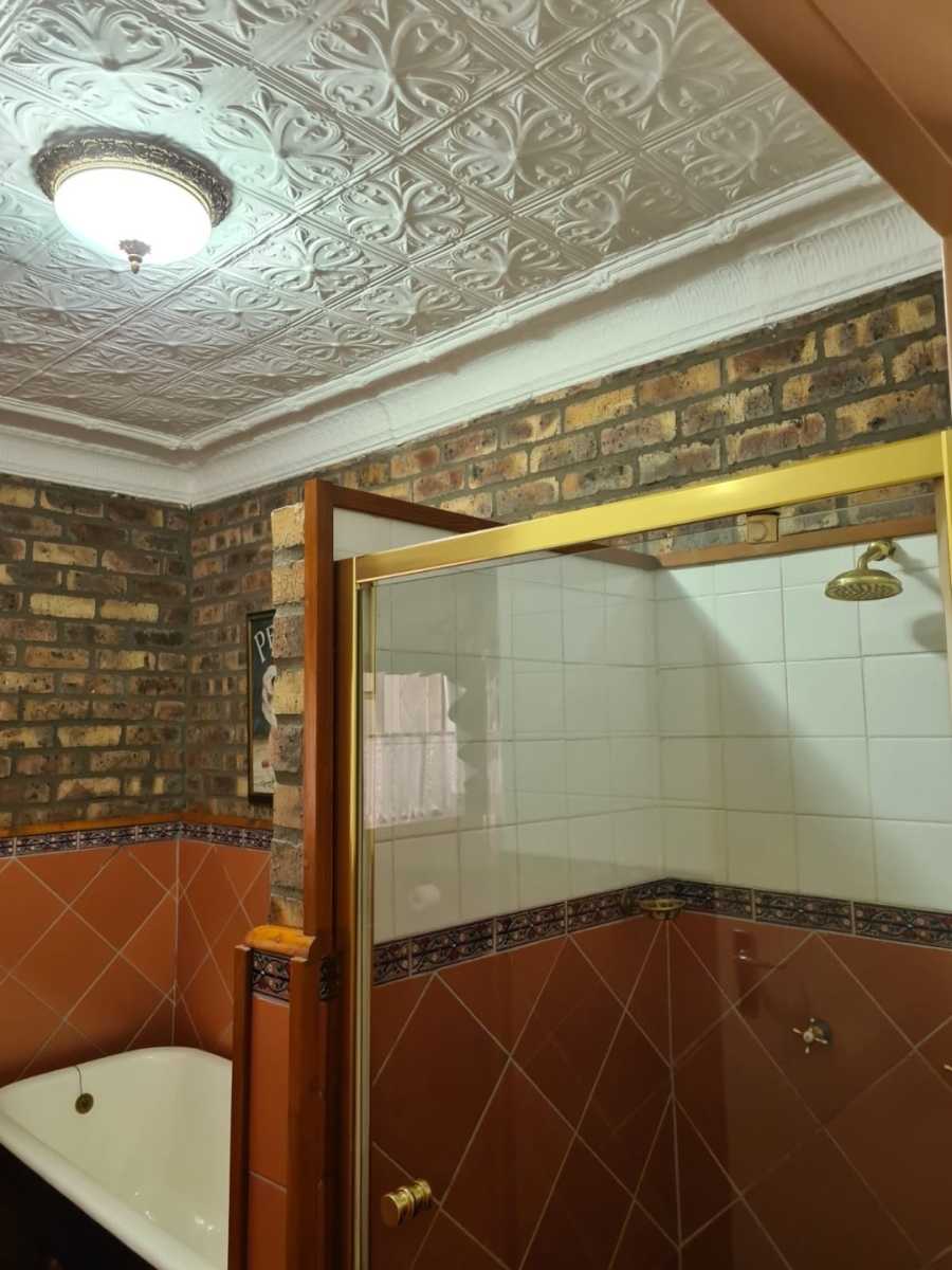 5 Bedroom Property for Sale in Aerorand Mpumalanga