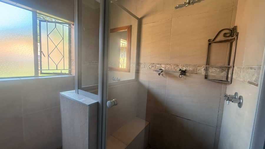 5 Bedroom Property for Sale in Aerorand Mpumalanga