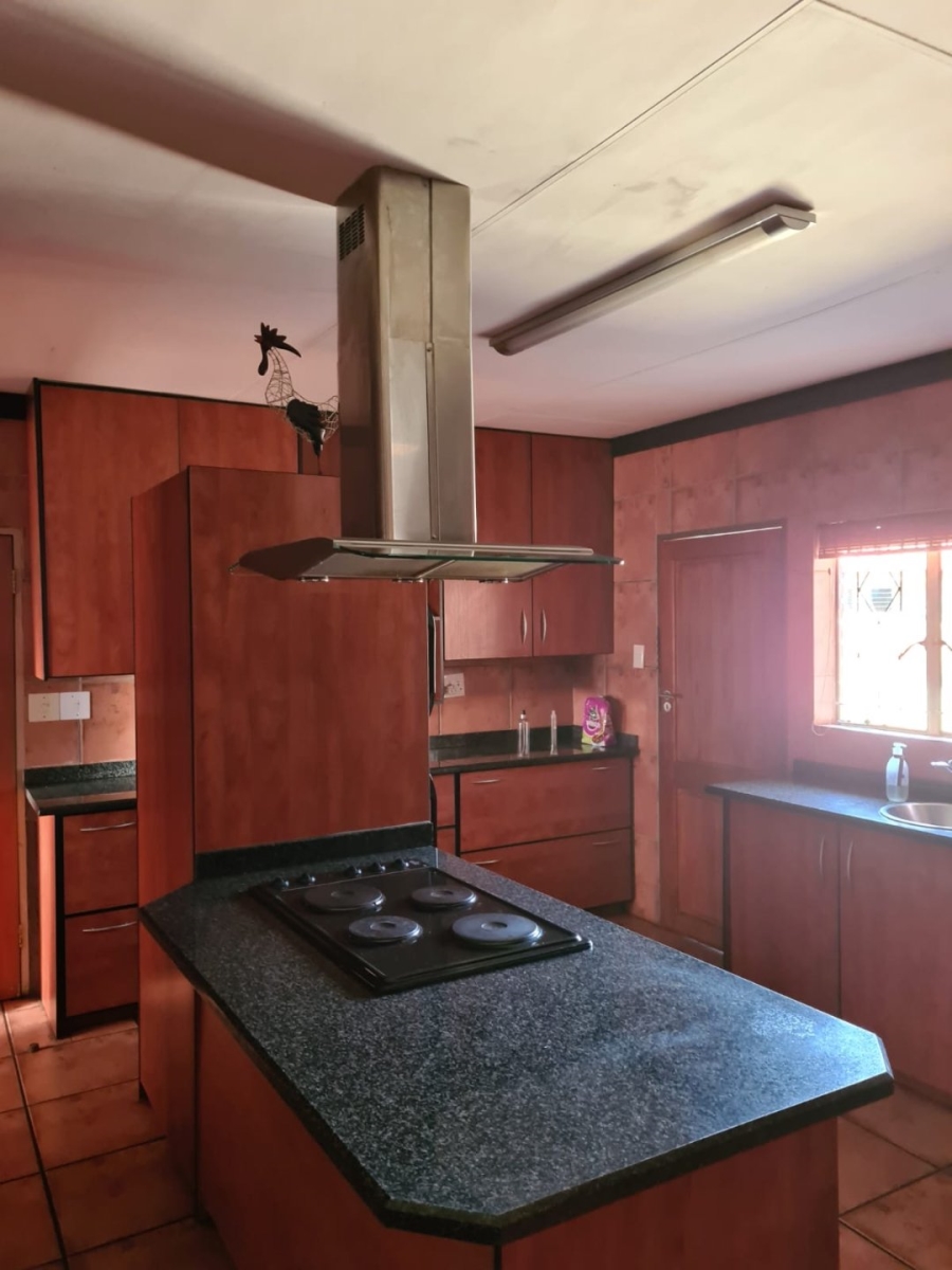 5 Bedroom Property for Sale in Aerorand Mpumalanga