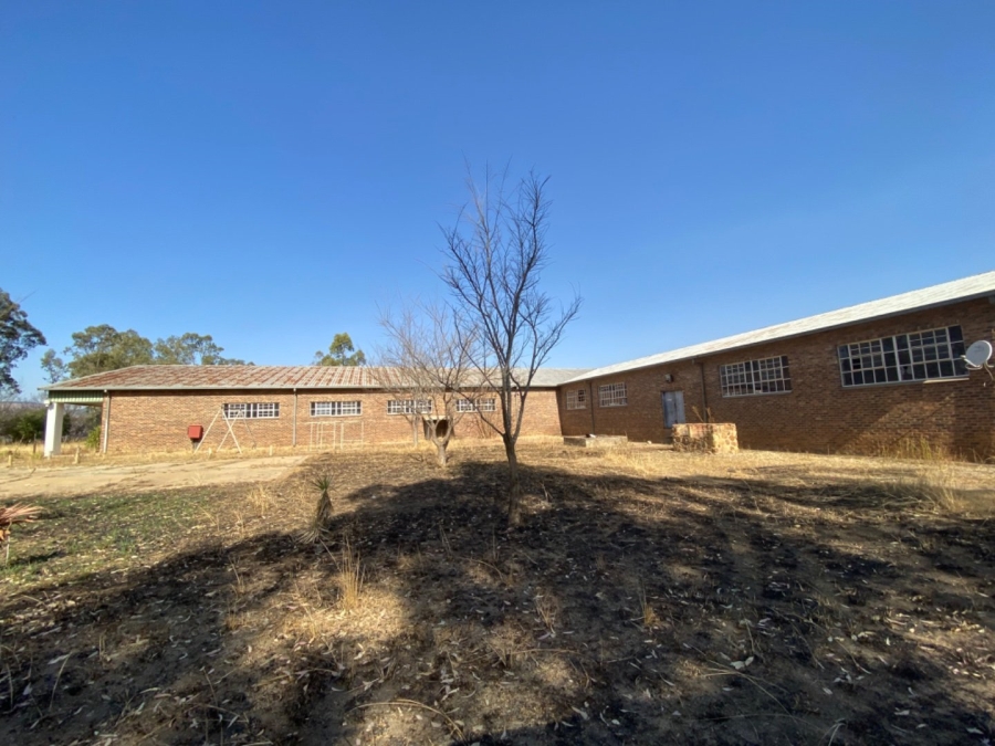 To Let Commercial Property for Rent in Lydenburg Rural Mpumalanga