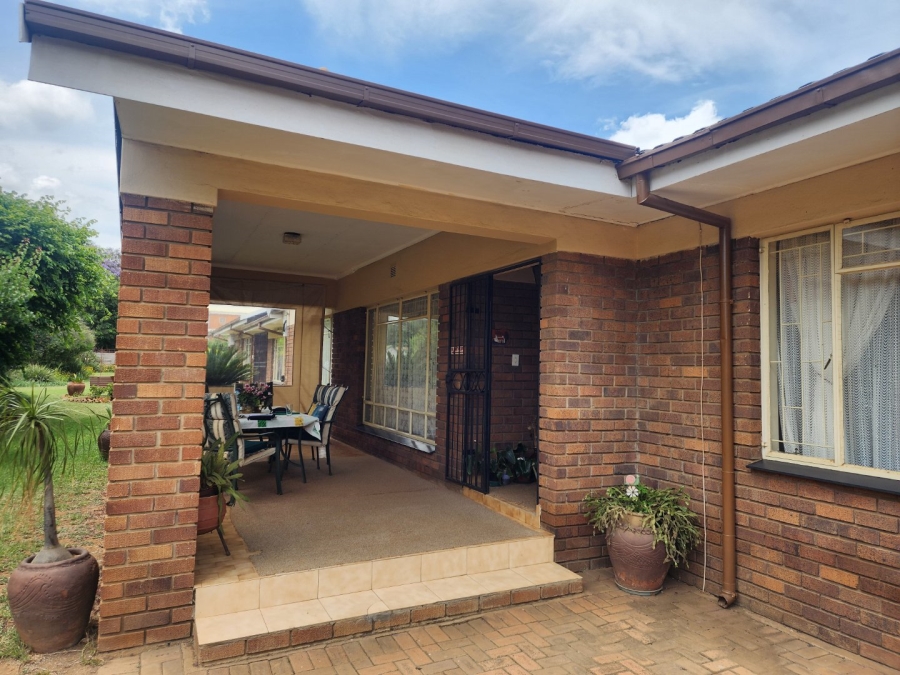 5 Bedroom Property for Sale in Lydenburg Mpumalanga