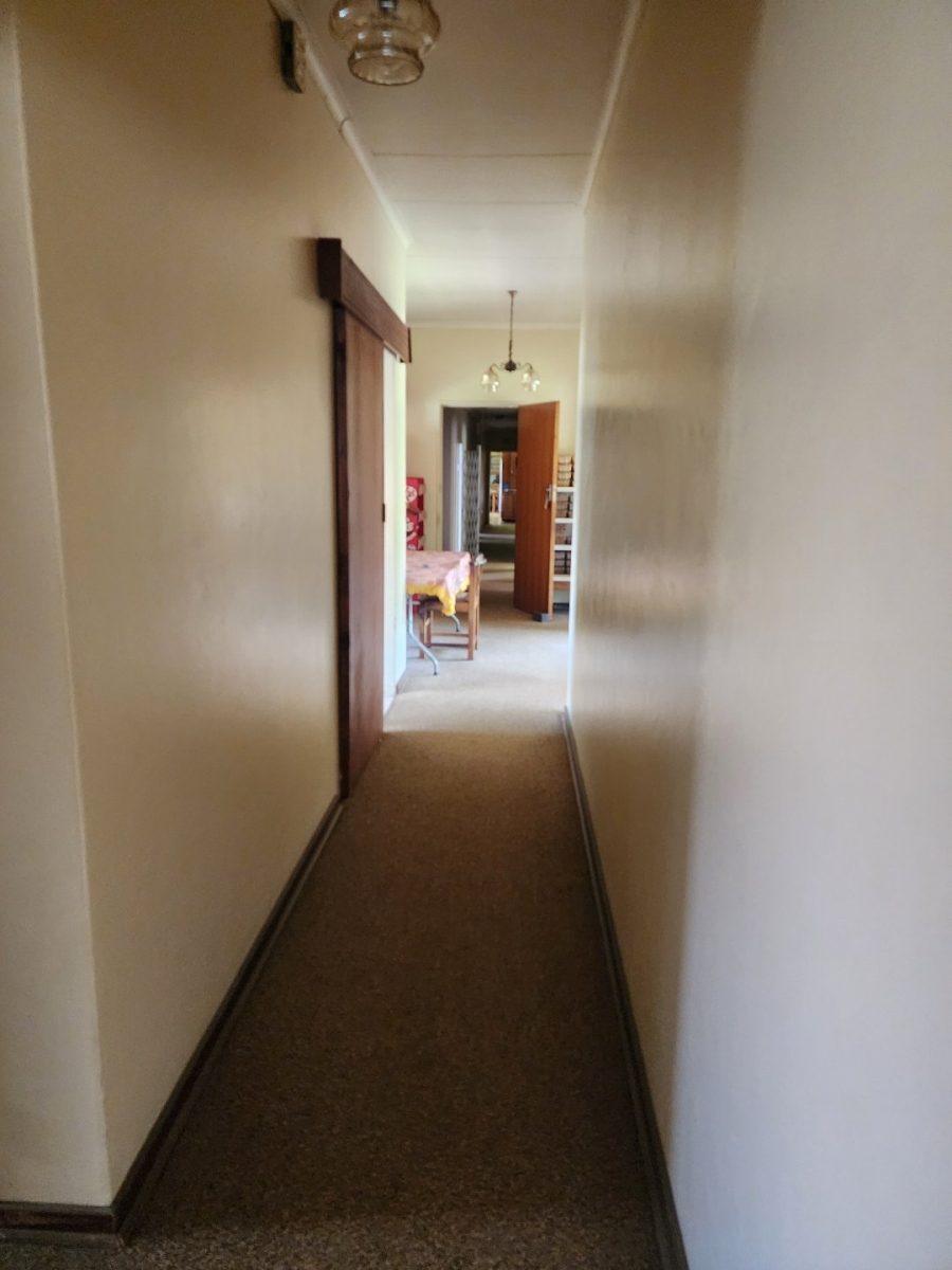 5 Bedroom Property for Sale in Lydenburg Mpumalanga