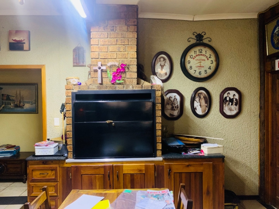 5 Bedroom Property for Sale in Graskop Mpumalanga