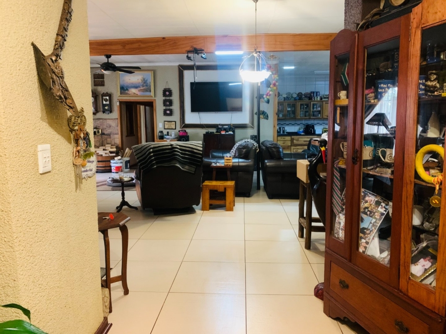 5 Bedroom Property for Sale in Graskop Mpumalanga