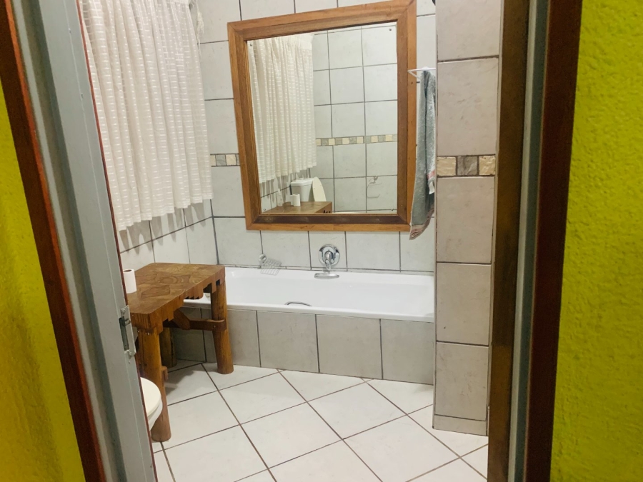 5 Bedroom Property for Sale in Graskop Mpumalanga