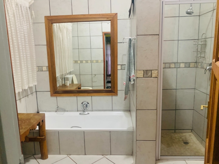 5 Bedroom Property for Sale in Graskop Mpumalanga