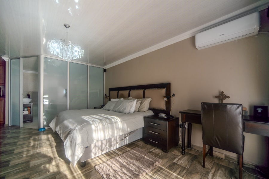 5 Bedroom Property for Sale in Meyerville Mpumalanga