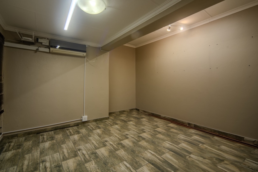 5 Bedroom Property for Sale in Meyerville Mpumalanga