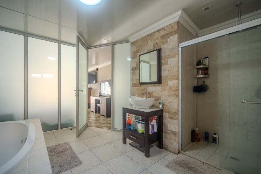 5 Bedroom Property for Sale in Meyerville Mpumalanga
