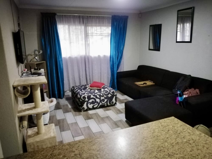 To Let 1 Bedroom Property for Rent in Secunda Mpumalanga