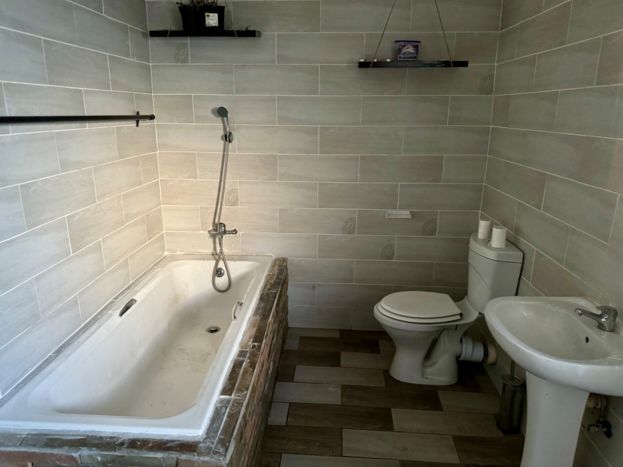 To Let 1 Bedroom Property for Rent in Secunda Mpumalanga