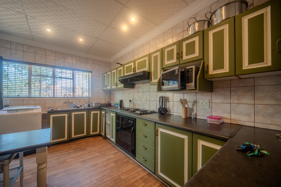 8 Bedroom Property for Sale in Standerton Mpumalanga
