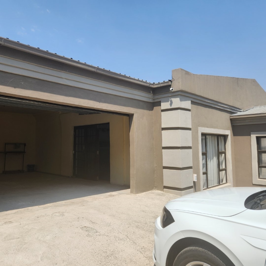 4 Bedroom Property for Sale in Standerton Mpumalanga