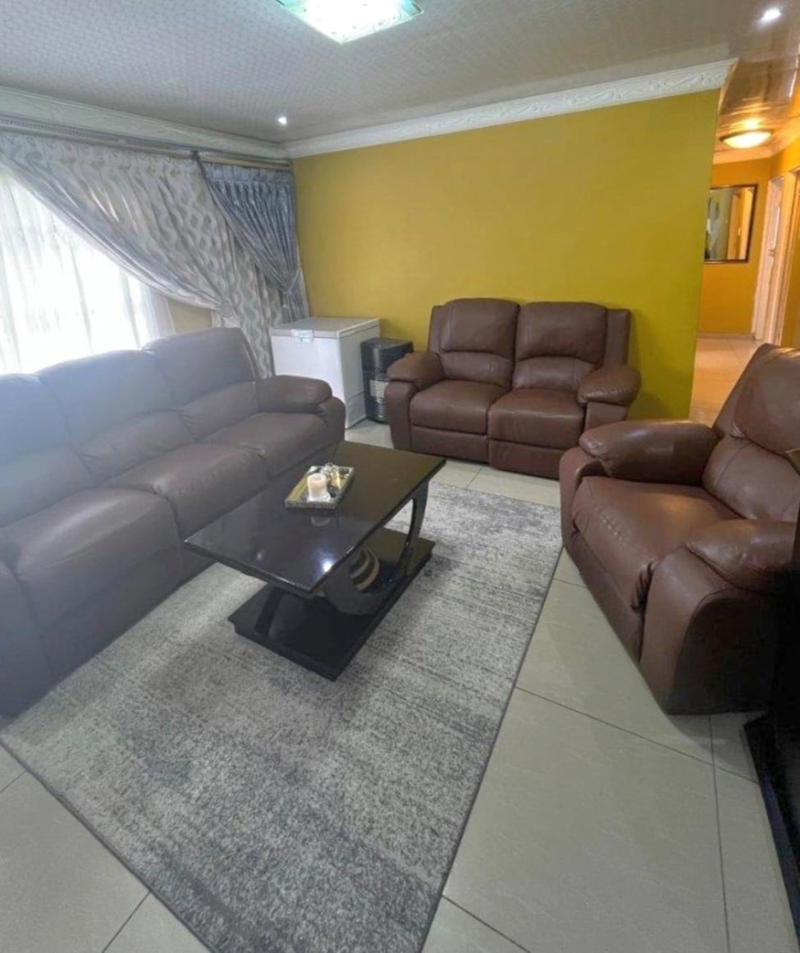3 Bedroom Property for Sale in Thistle Grove Mpumalanga