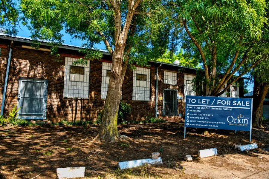 To Let Commercial Property for Rent in Lydenburg Mpumalanga