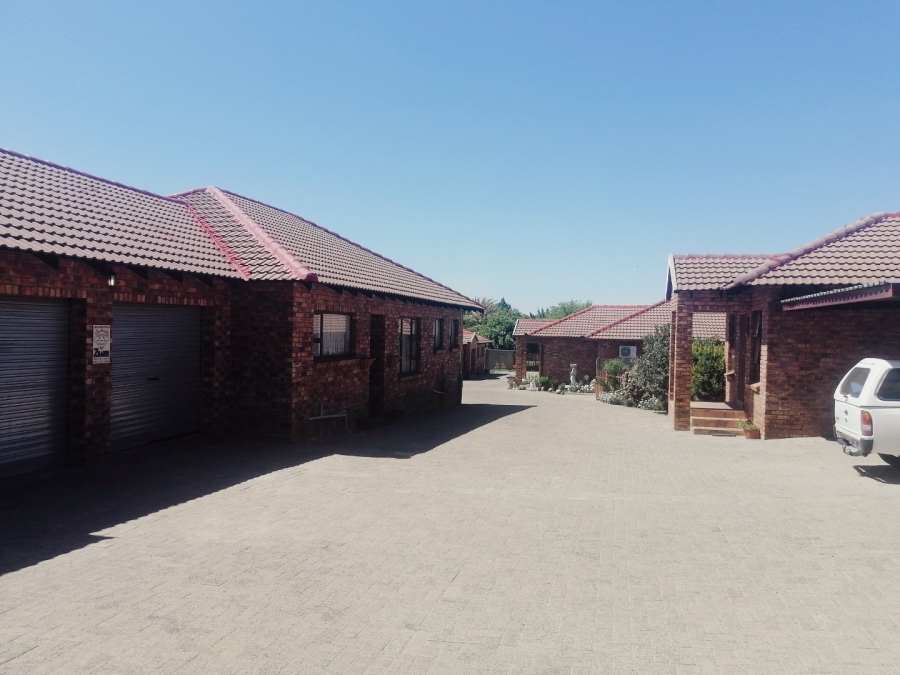 2 Bedroom Property for Sale in Meyerville Mpumalanga