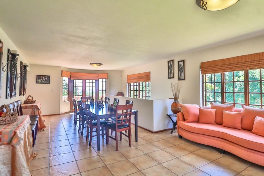 8 Bedroom Property for Sale in White River AH Mpumalanga