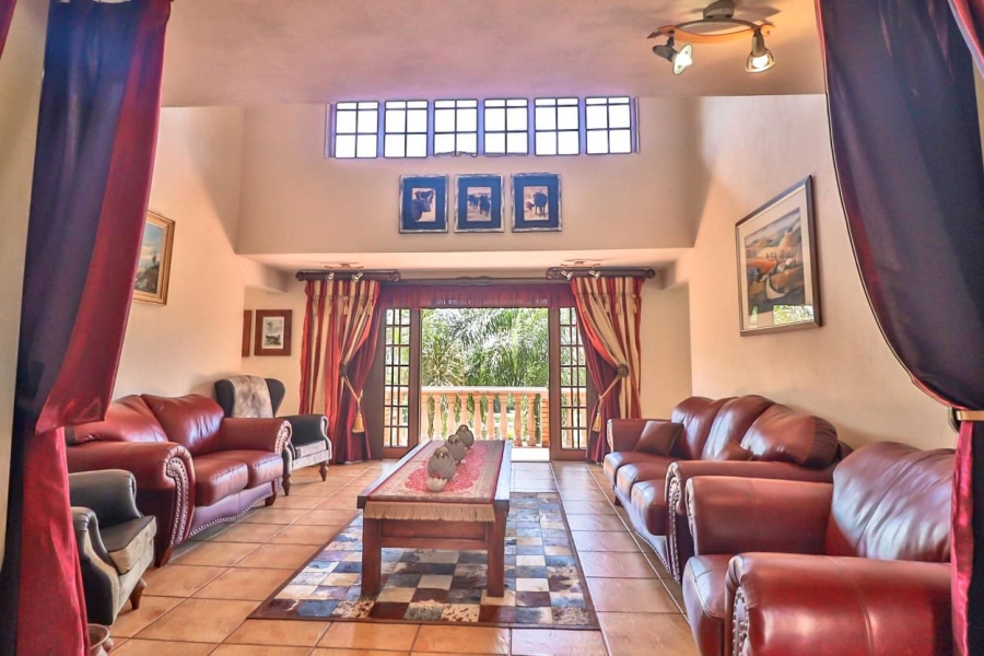 8 Bedroom Property for Sale in White River AH Mpumalanga