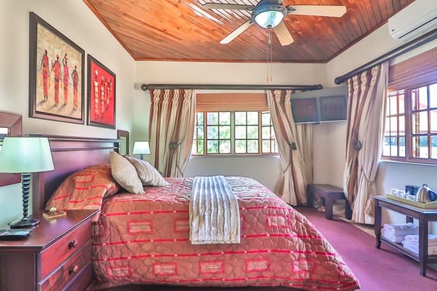 8 Bedroom Property for Sale in White River AH Mpumalanga