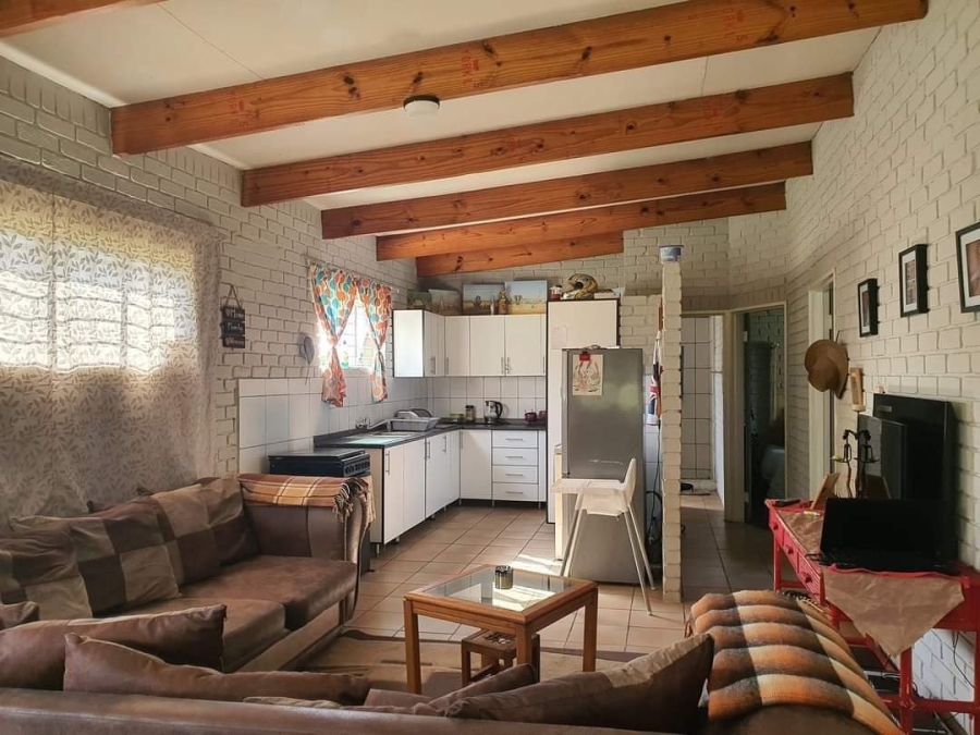 To Let 2 Bedroom Property for Rent in White River Rural Mpumalanga