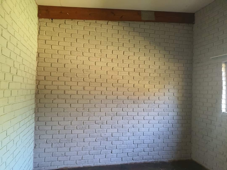 To Let 2 Bedroom Property for Rent in White River Rural Mpumalanga