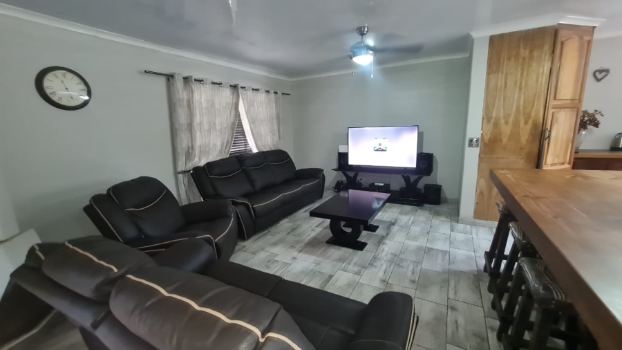 3 Bedroom Property for Sale in Kruinpark Mpumalanga