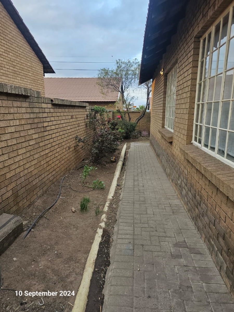 3 Bedroom Property for Sale in Reyno Ridge Mpumalanga