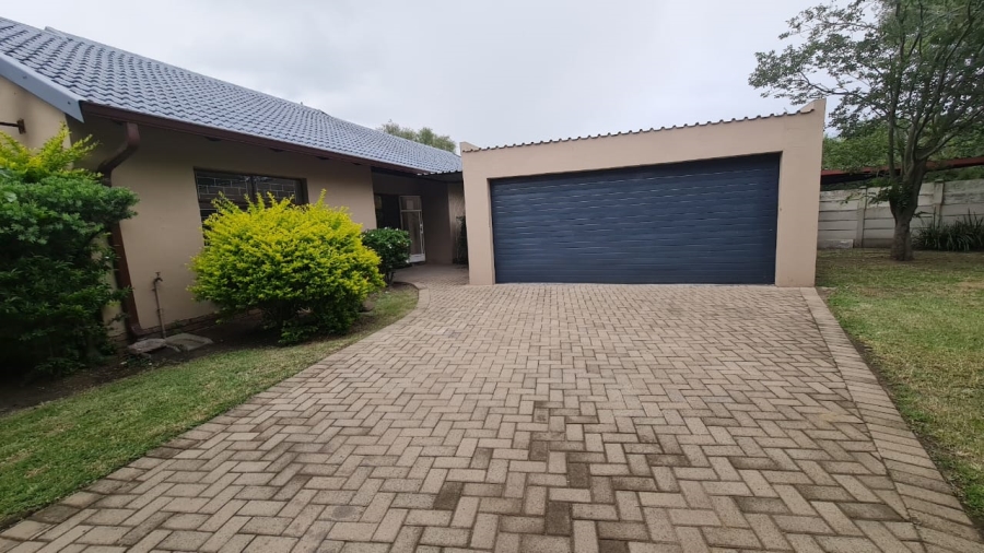 3 Bedroom Property for Sale in Kruinpark Mpumalanga