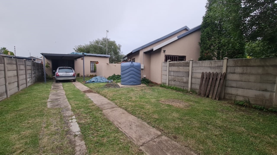 3 Bedroom Property for Sale in Kruinpark Mpumalanga