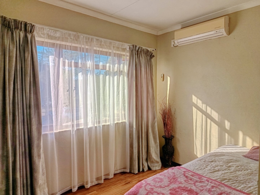 2 Bedroom Property for Sale in White River Ext 18 Mpumalanga