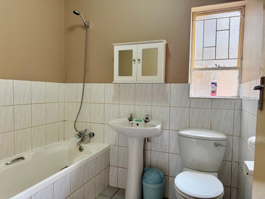 2 Bedroom Property for Sale in Kingsview Ext 1 Mpumalanga