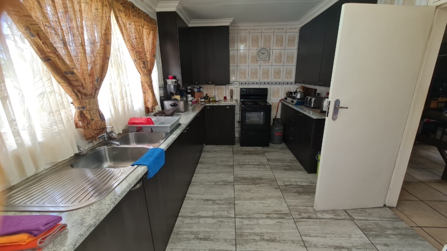 3 Bedroom Property for Sale in Cosmosrand Mpumalanga