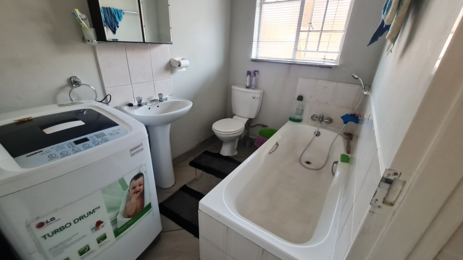 To Let 1 Bedroom Property for Rent in Trichardt Mpumalanga